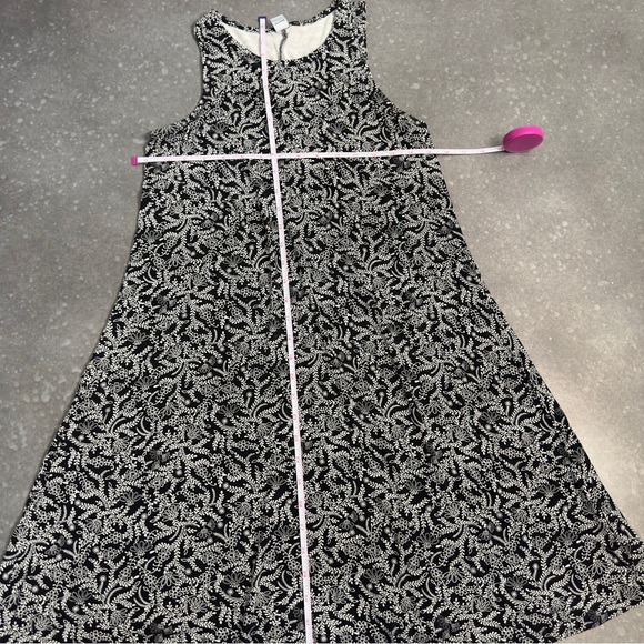 Old Navy Women Dress - Picture 3 of 5